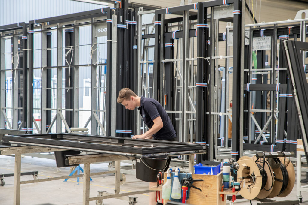 Doorvalbeveiliging volgens Bouwbesluit

